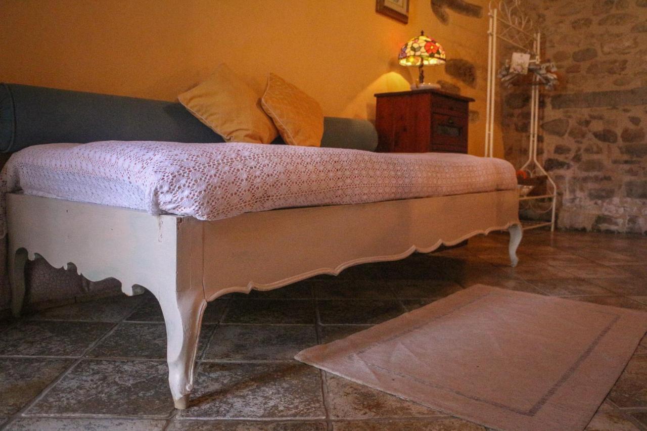 Oasi Lignana Suite Apartments Vellano Екстериор снимка