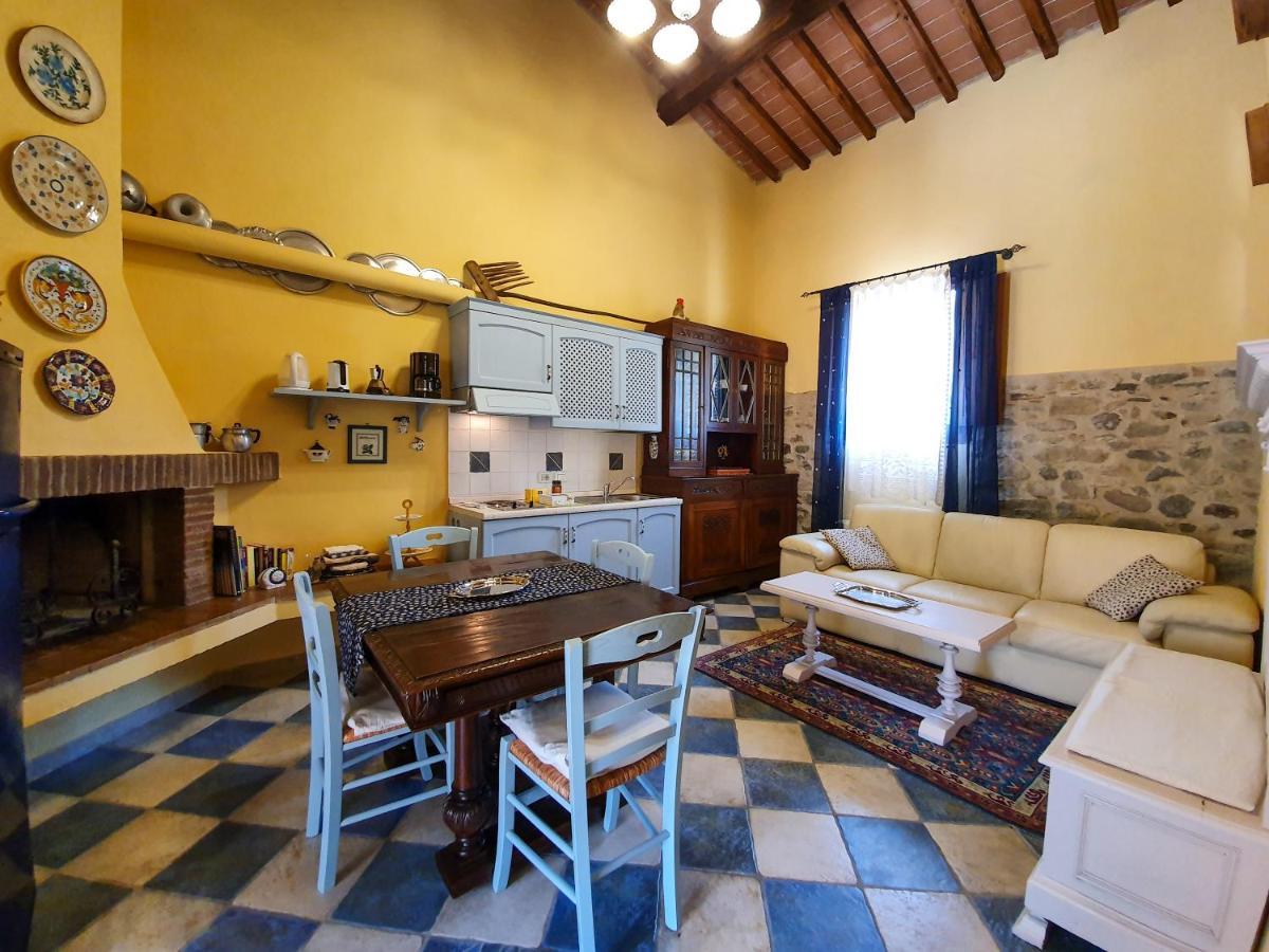 Oasi Lignana Suite Apartments Vellano Екстериор снимка